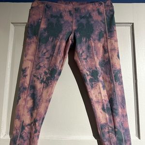 Victoria secret incredible essential leggings